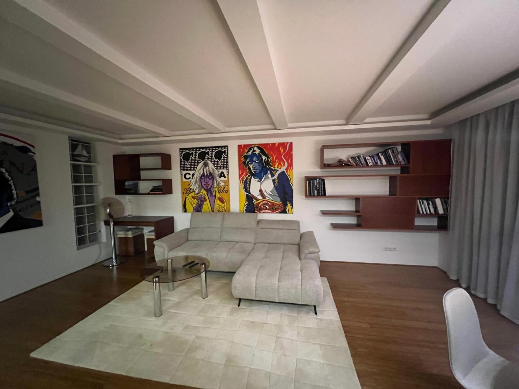 Old Town Apartment Bratislava Bagian luar foto